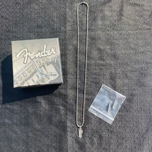 💎🩶 Vintage Y2K 2000s NWT Fender Silver Tone Metal Guitar Head Pendant Earrings and Chain Necklace Set $24.99 🩶💎 thumbnail 8