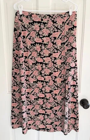 American Eagle Floral Wrap Midi‎ Skirt Black Pink Boho Viscose A-Line Size Large thumbnail 1