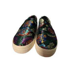 Floral Embroidered Slip-On Sneakers‎ Platform Shoes Colorful Casual Loafers S-40 thumbnail 2
