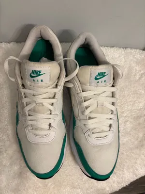 Green and white Nike Sz. 12 athletic or casual running shoes thumbnail 4