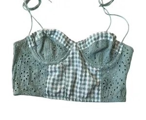 Urban Outfitters Green Size M Eyelet Crop Top (10H-30) thumbnail 4
