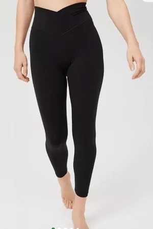 aerie Black crossover waist leggings thumbnail 1