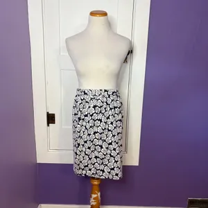 Poppy Lux Pippa Rose Jersey Skirt Navy Blue Floral High Waisted Comfy Size‎ 6 thumbnail 2