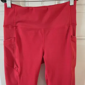 DYCE Active Red Cropped Leggings Womens Medium Athleisure Gym Yoga Pockets thumbnail 4
