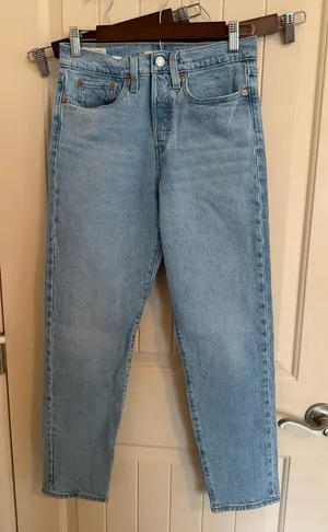 Levi’s Wedgie Jeans Straight Button Fly High-Rise Women’s thumbnail 1