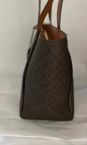 Michael Kors Tote Bag thumbnail 4