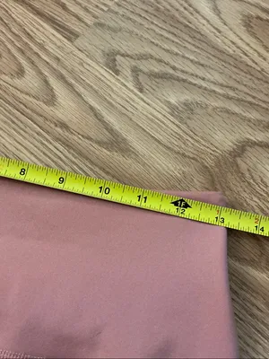 NikeHigh-Rise Leggings Size Medium thumbnail 4