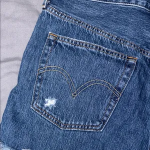 Levi's Blue Jean Shorts Vintage Distressed Cut-Off thumbnail 4