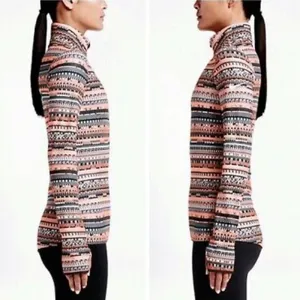 NIKE Pro Dri-Fit Hyperwarm Aztec Print 1/2 Zip Pullover Long Sleeve Top Sz. M thumbnail 3
