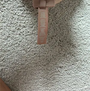SKIMS Nipple Push-Up Bra Ultimate thumbnail 2