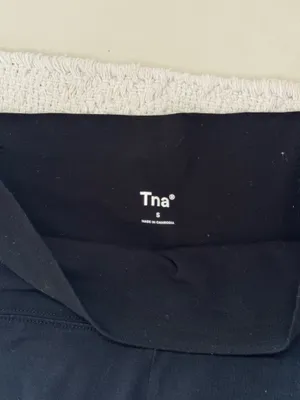 Aritzia TNA Leggings thumbnail 3