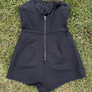 Polly Black Strapless Romper size 8 thumbnail 2