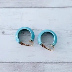 Vintage Clip On Earrings Light Blue Retro Chunky Hoops 0.75" thumbnail 3