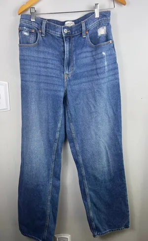 Abercrombie & Fitch The ’90s Straight Ultra High Rise Jeans Size 29 8R Blue Dist thumbnail 1