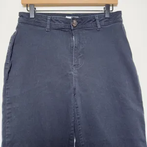 Avec Les Filles Women Colette Pants 28" Black Distressed Raw Hem Wide‎ Leg Crop thumbnail 4