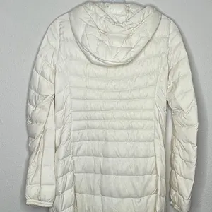 Uniqlo Down Filled‎ Hoody Coat thumbnail 4