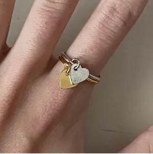 Madewell NWOT 10k gold plated set of two silver and gold dainty heart rings thumbnail 2