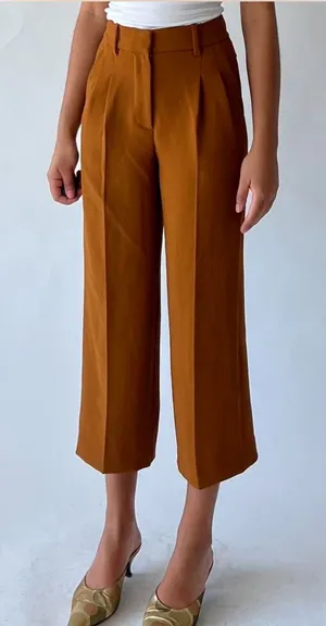 Aritzia | Wilfred Effortless Cropped Pant Size 0 thumbnail 1