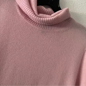 {J.Crew} Light Pink Cashmere Turtleneck Sweater thumbnail 2