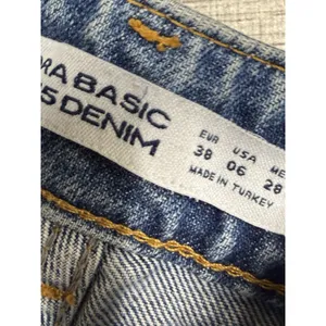 Zara Basic Z1975 Denim Cut Off Shorts Blue Women's Size‎ 6 Beaded Embrodiered thumbnail 5