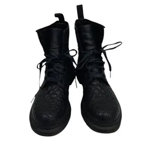 Dr. Martens Women’s Vonda Brause Black Leather Floral Flower Print Ankle Boots 8 thumbnail 8