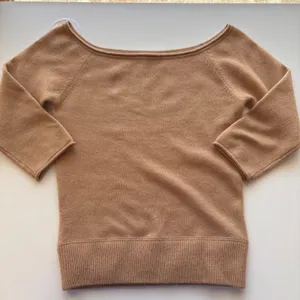 Cris Cashmere Sweater Womens Small Tan‎ Boatneck 3/4 Sleeve 100% Cashmere thumbnail 1
