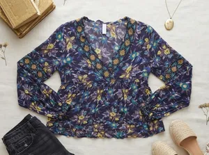 Meadow Rue Anthropologie Floral Embroidered Peplum Blouse Navy Blue‎ Small thumbnail 1