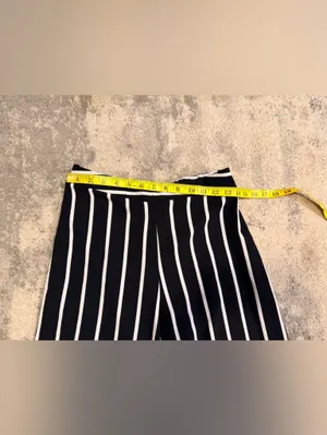 Day To Day Striped Wide-Leg Crop Pants - Black & White thumbnail 8
