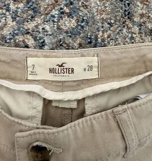 Hollister Khaki Low Rise Micro Shorts W 28 thumbnail 2