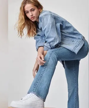 Aritzia Denim Forum The Bailey High Rise Boot 90s High Rise Bootcut Jeans 28 thumbnail 4