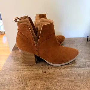 Qupid Boho Western Slouch Ankle Boots Cognac Faux Suede Festival Cowgirl Size 8.5 Boho thumbnail 7