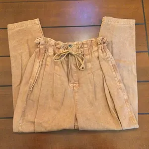 Free People Margate pleated trouser tan small thumbnail 6