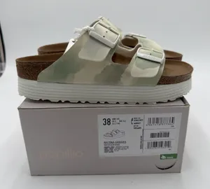 Papillio by Birkenstock Women's Arizona Flex Platform Birko-Flor Sandals 38 US 7 thumbnail 1