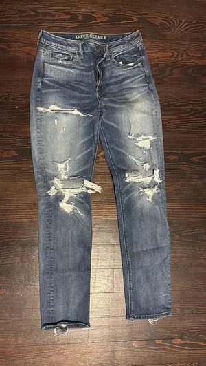 American Eagle Hi-Rise Jeans thumbnail 1