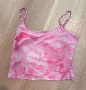 Amazon Pink Tank Top thumbnail 1