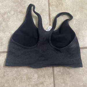 Aerie top thumbnail 2