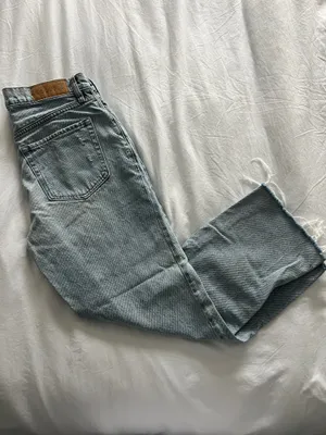 Pacsun ripped straight leg jeans thumbnail 2