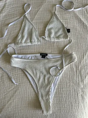 Bikini Set White with Cover UP Boohoo thumbnail 2