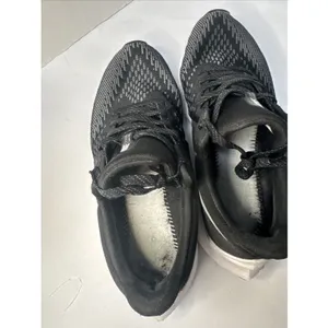 Nike Air Zoom Winflo 6 Women’s Size 8 Black White Running Shoes AQ8228-003 thumbnail 6