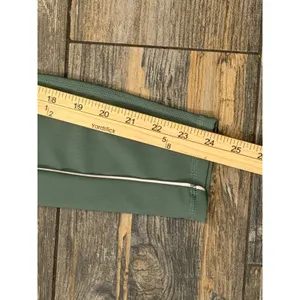 Wilo‎ The Label Sage Green Ribbed High Waisted Leggings White Piping Size Medium thumbnail 9
