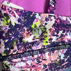 Lululemon Energy Bra Luxtreme NWT Size 2 Purple TRRM *Limited Edition* thumbnail 5