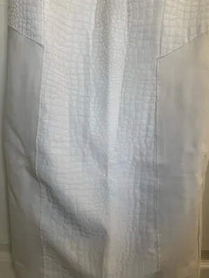 Carmen Marc Valvo Dress Women 6 White Ponte Knit Croc Textured Sheath Tank Dress thumbnail 3