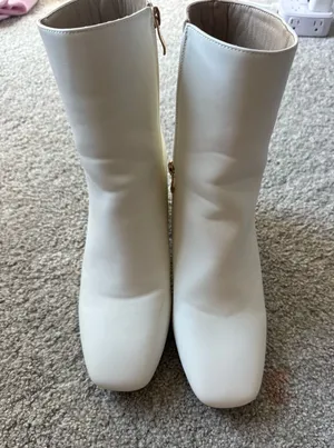 Amazon White Heeled Boots thumbnail 1