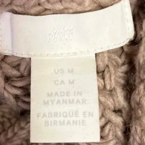 H&M Brown Beige Tan Chunky Knit Turtle Neck Long Sleeve Pullover Sweater Top M thumbnail 3