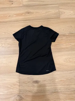 Nike Black Dri-Fit tank thumbnail 3