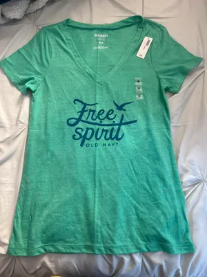 Old Navy Tee thumbnail 1