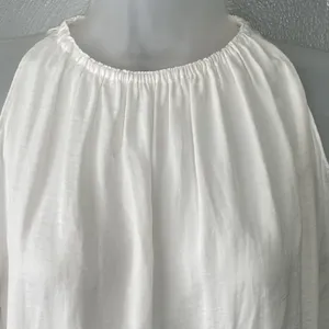 Dance & Marvel Cold Shoulder Peasant Top Size M White Boho Angel Coquette Milkmaid Ren Faire thumbnail 3