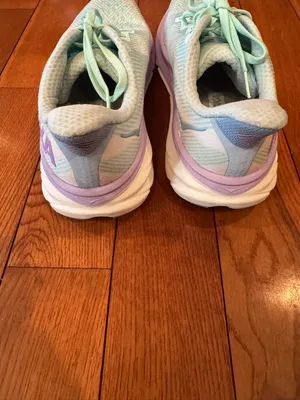 Hoka One One Clifton 9 Women’s 9.5 – Like New, Mint/Lavender thumbnail 2