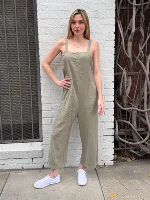 Target Universal Thread linen green jumpsuit size S wide-leg, relaxed fit #jumpsuit thumbnail 2