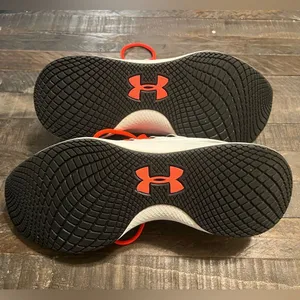 Under Armour Women's Charged Breathe Lace PR - Size 9 US neon orange and black thumbnail 5